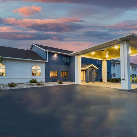Days Inn By Wyndham Racine/Sturtevant Εξωτερικό φωτογραφία