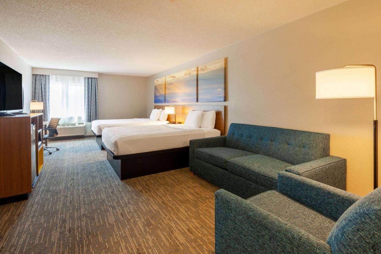Days Inn By Wyndham Racine/Sturtevant Εξωτερικό φωτογραφία