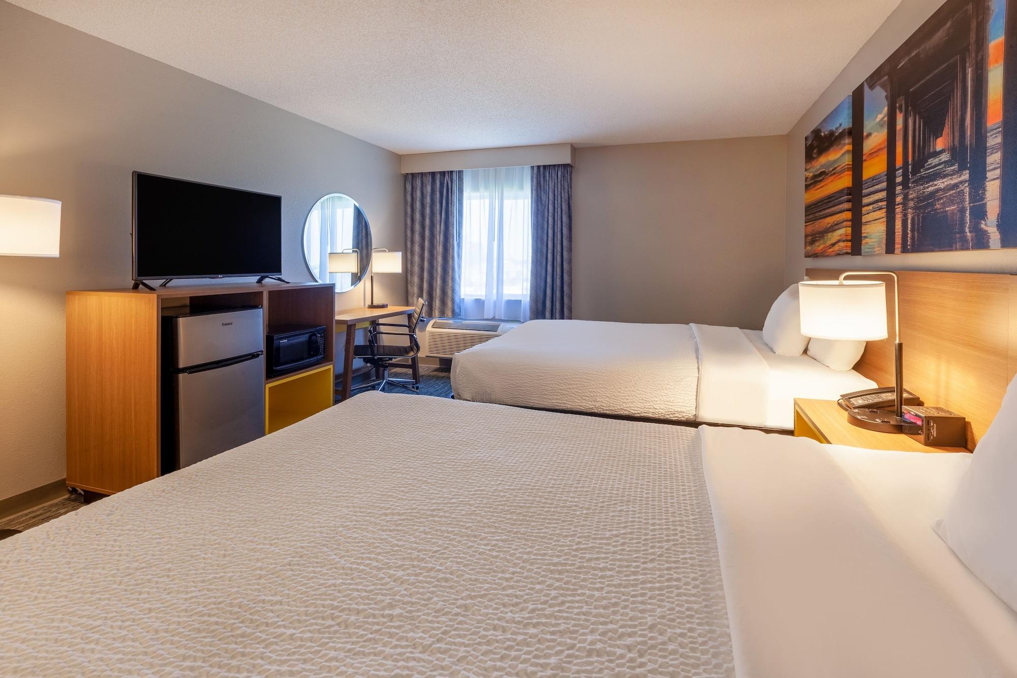 Days Inn By Wyndham Racine/Sturtevant Εξωτερικό φωτογραφία