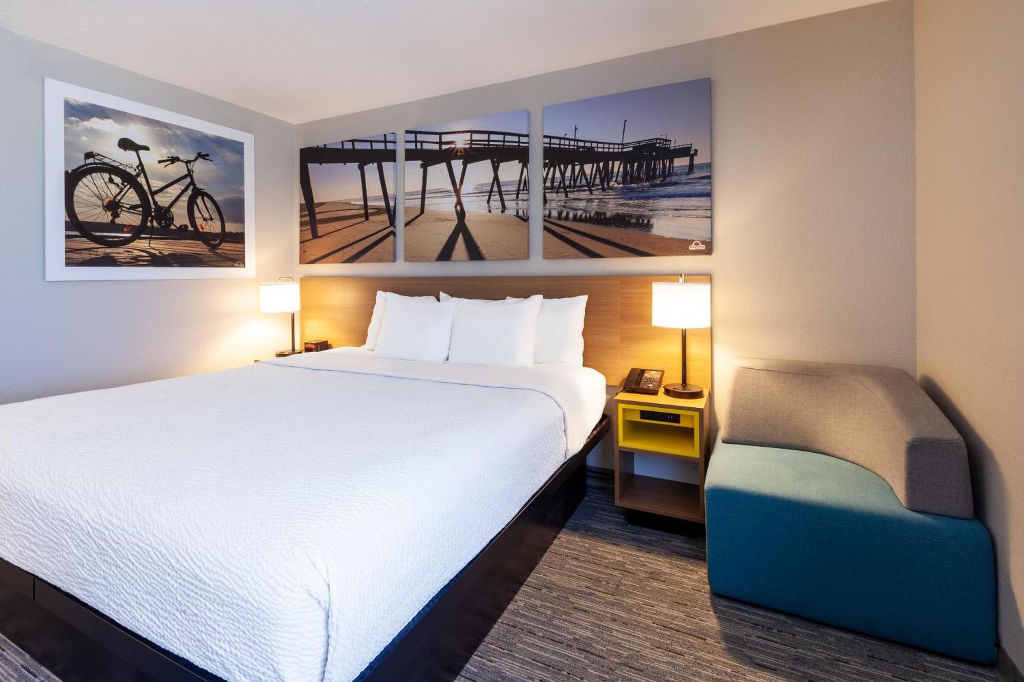 Days Inn By Wyndham Racine/Sturtevant Εξωτερικό φωτογραφία